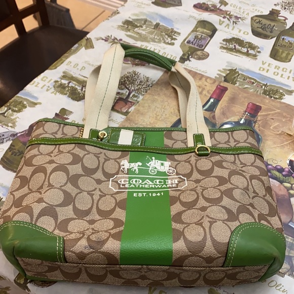 Used - Picture 2 of 3